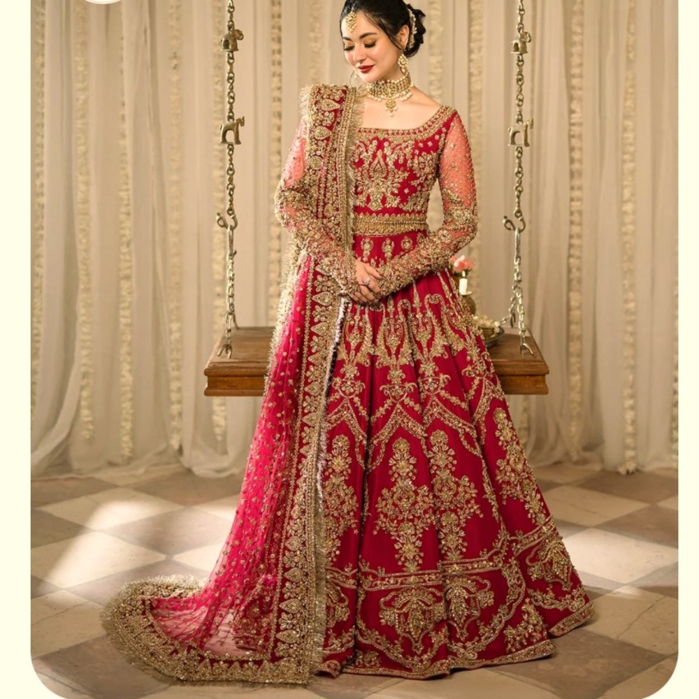 Beautiful Faiza Saqlian Bridal gown withh Dupata and Purse pouch